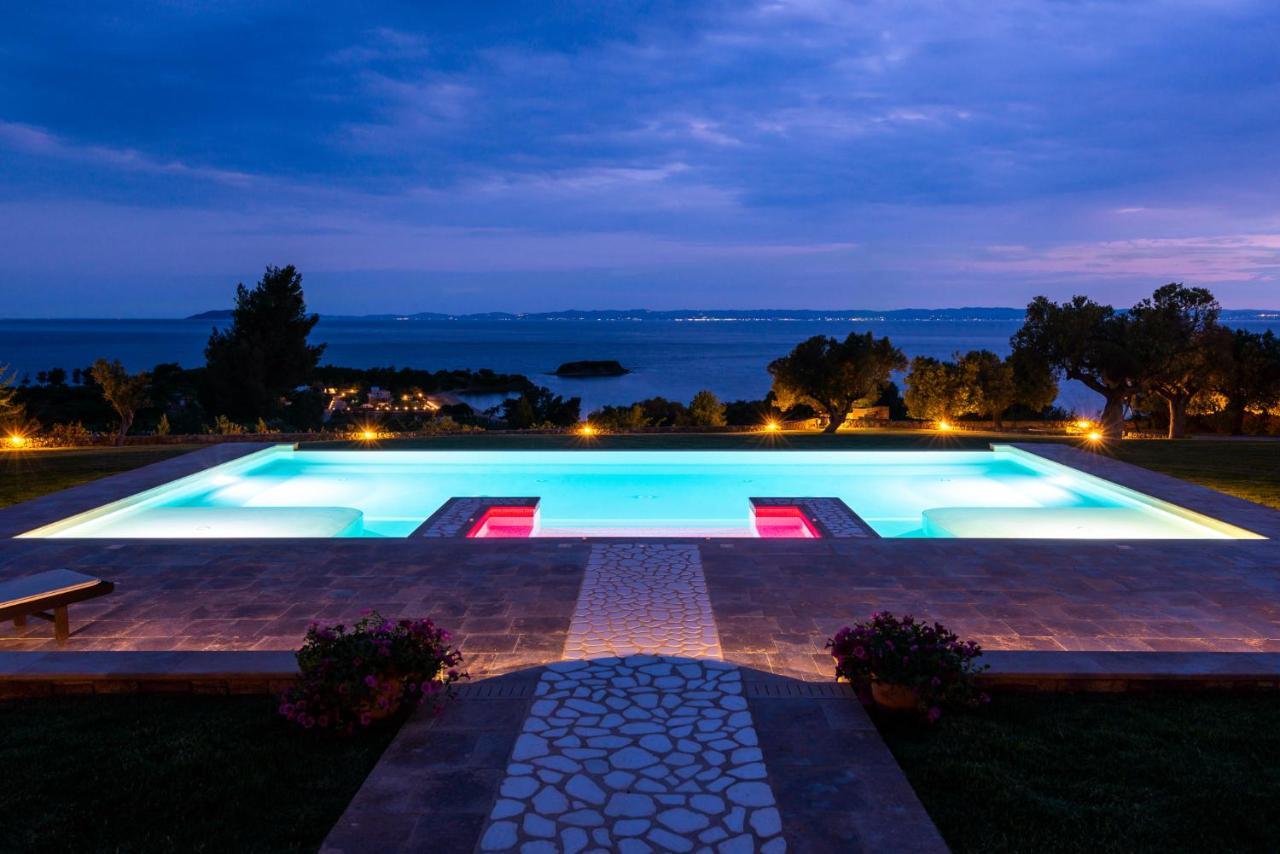 Sithonian Blue Royal Villa Nikiti (Sithonia) Exterior foto