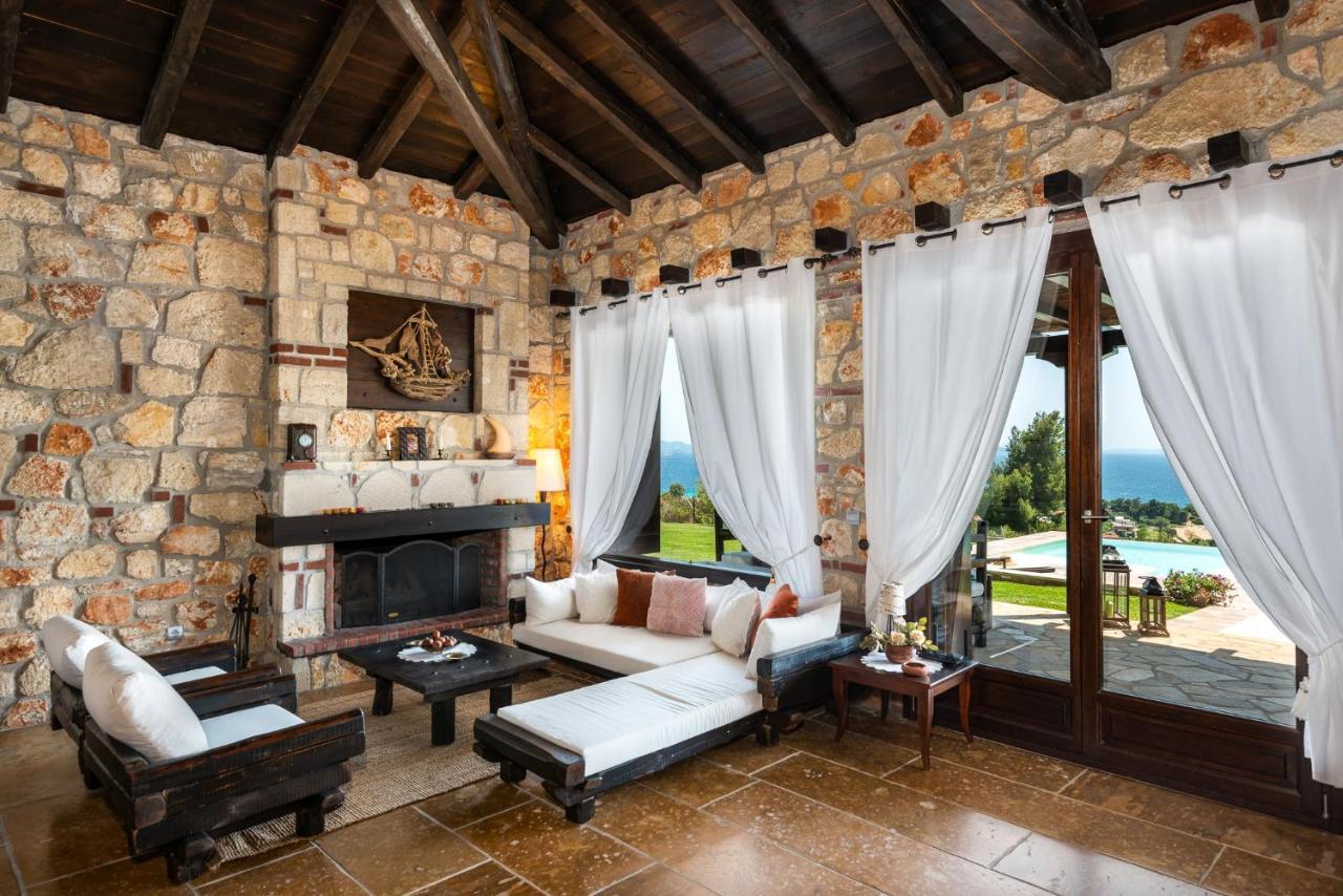 Sithonian Blue Royal Villa Nikiti (Sithonia) Exterior foto